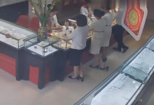 The jewelry store hostess in white dress great dipping shoeplay 31