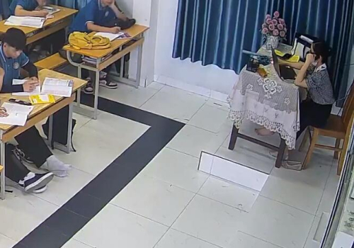 I am not sure if she is in nylon 14